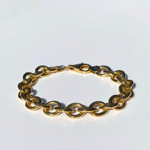 Load image into Gallery viewer, Gold Bold Chain bracelet