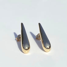 Load image into Gallery viewer, Gold Drop earrings