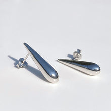 Load image into Gallery viewer, Silver Drop earrings