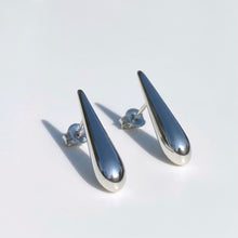Load image into Gallery viewer, Silver Drop earrings