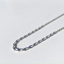 Load image into Gallery viewer, Silver Mixed Chain necklace
