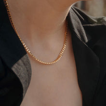 Load image into Gallery viewer, Gold Cuban necklace