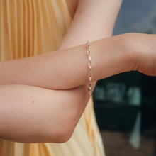 Load image into Gallery viewer, Silver chunky bracelet