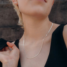 Load image into Gallery viewer, Silver Mariner necklace