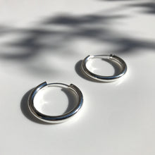 Load image into Gallery viewer, Silver Plumpy creole earrings