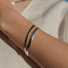 Load image into Gallery viewer, Gold Snake bracelet