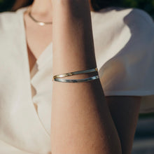 Load image into Gallery viewer, Gold Snake bracelet