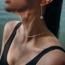 Load image into Gallery viewer, Silver Pearl Drop earrings